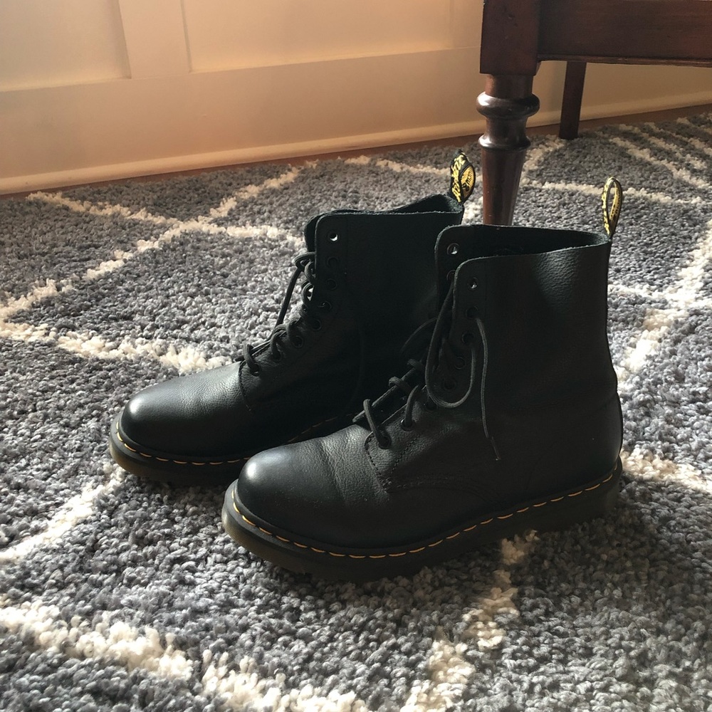 Doc marten 1460 women’s boots